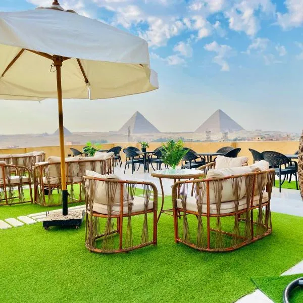Palm Pyramids View INN，位于开罗的酒店