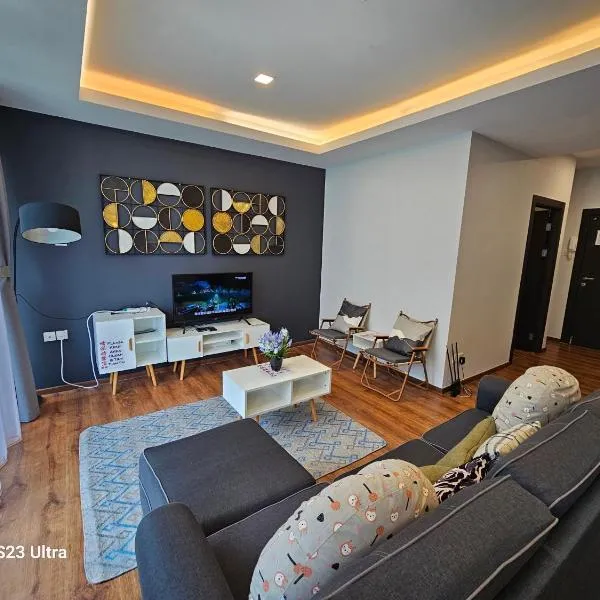 Lovely Vivacity Jazz suite 2 Cozy Condo 2 Card LV7，位于古晋的酒店