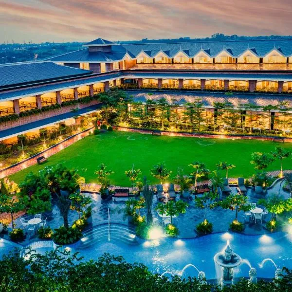 Mayfair Oasis Resort & Convention，位于Jhārsuguda的酒店