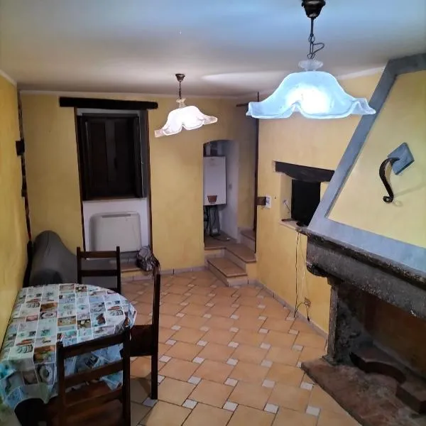 Casa Santa Maria，位于Frosolone的酒店