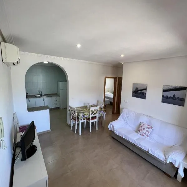 Apartamentos Maruja，位于Los Baños的酒店