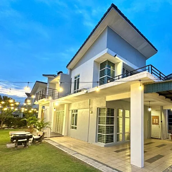 BNB Casa Grande at Rawang - spacious, 15 pax and WiFi，位于万挠的酒店