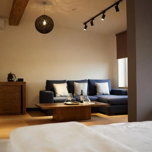 BARBAR APART HOTEL，位于久姆里的酒店