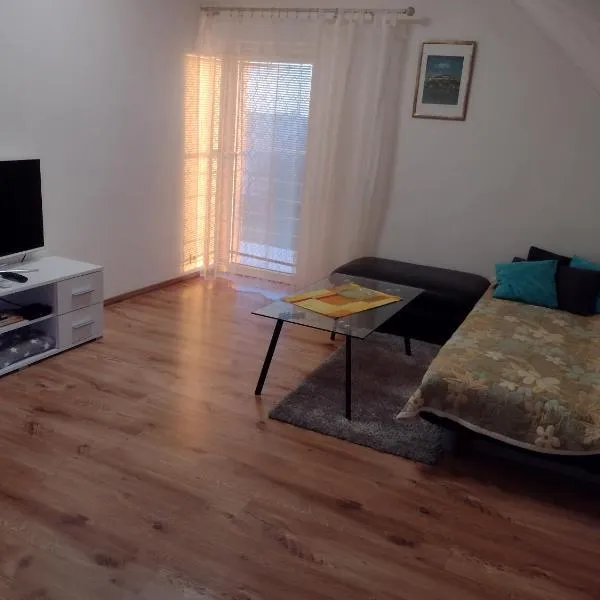 Appartement in Nitra under the Zobor-Hill，位于尼特拉的酒店