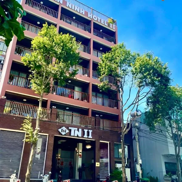 Tuấn Ninh Hotel II，位于昆岛的酒店