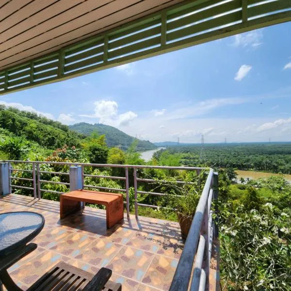 Baan Khao Noi Resort，位于素叻的酒店