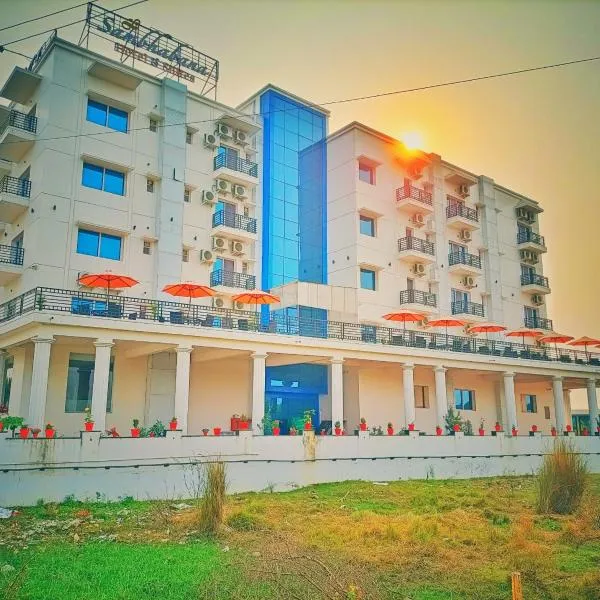 Sambhabana Hotel & Suites，位于Sainthia的酒店