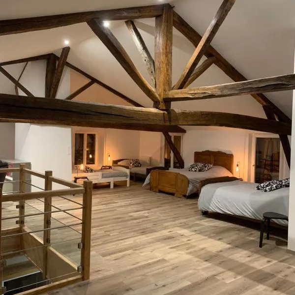 Maison spacieuse - 12 pers - idéale pour retrouvailles en famille - 10min LAC DU DER，位于Ceffonds的酒店