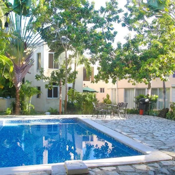 Apartamento BOUTIQUE con encanto en Juan Dolio-Metro Country Club-CON PISCINA, SEGURIDAD PRIVADA, ENERGIA 24-7, CAMPO DE GOLF Y TENIS，位于Ciudad del Caribe的酒店