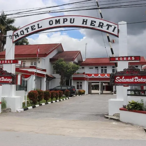 Hotel Ompu Herti，位于Lumbanlobu的酒店