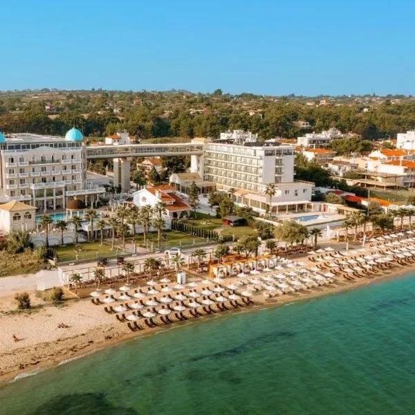 三泰海滩酒店，位于Angelochórion的酒店