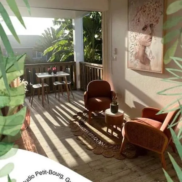 Studio La Normantillaise，位于珀蒂堡的酒店