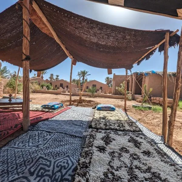 Kasbah Desert Camp，位于姆哈米德的酒店