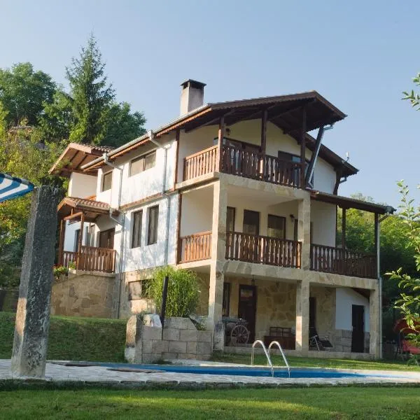 Neda's House，位于Vetovo的酒店