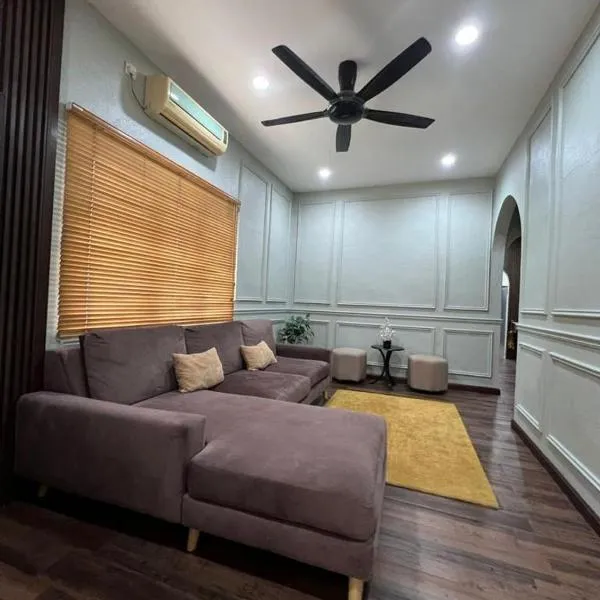 Teratak LS Homestay，位于Kubang Semang的酒店