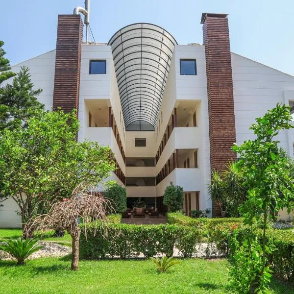 FAME HOTEL，位于凯麦尔的酒店