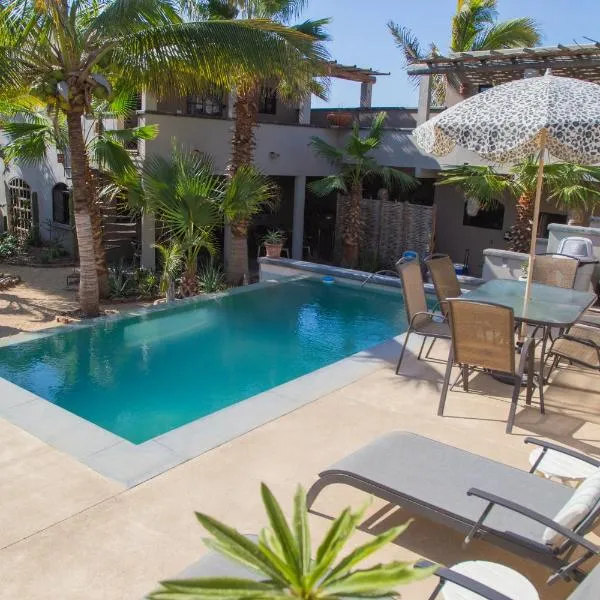 Pure Baja Suites and Retreats - Single Rooms，位于San Pedro的酒店