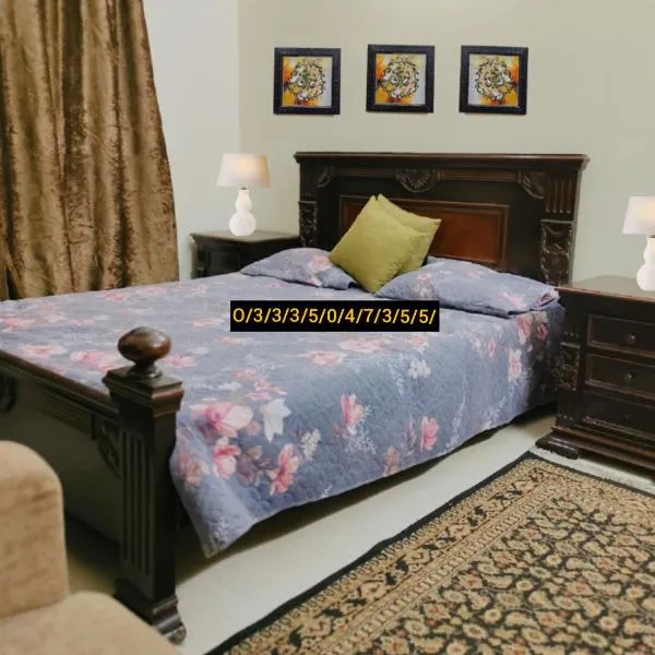 2 Bedroom independent House Valencia Town Lahore，位于Rāmkot的酒店