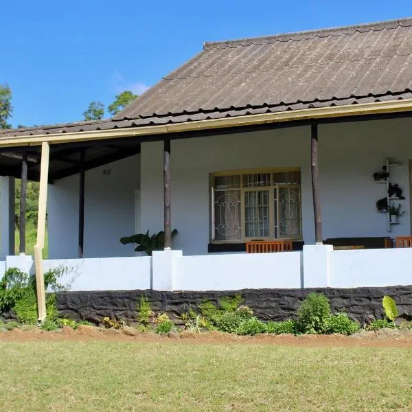 Lovely 4 bed in Mutare - 2178,位于Mutare的酒店