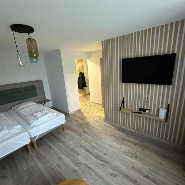 NERO apartamentai，位于Menčiai的酒店