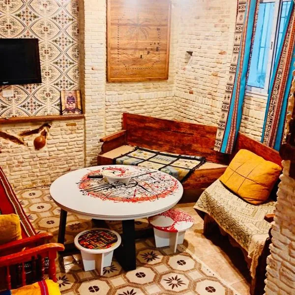 L'Oasis - Free Breakfast - Résidence Oasis Tozeur,位于托泽尔的酒店