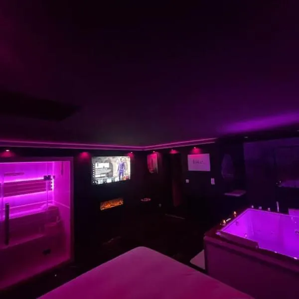 La Suite Prestige Jacuzzi,Sauna,Netflix,Disney，位于亚眠的酒店