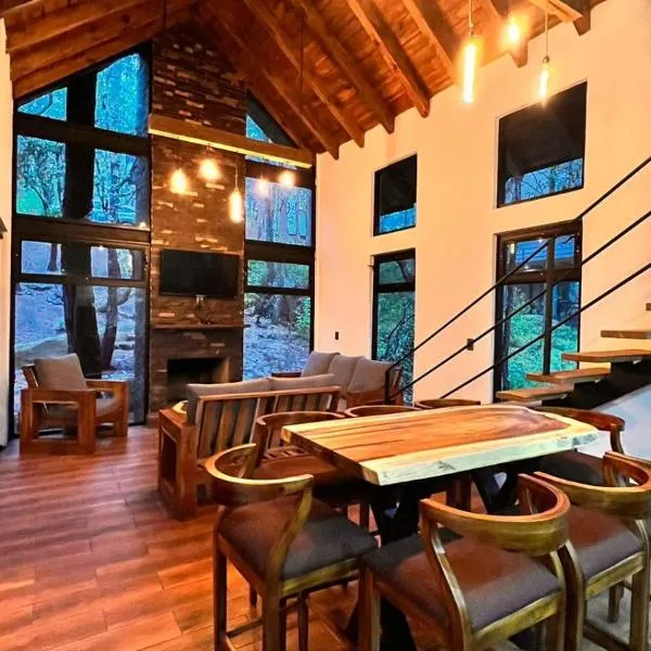 Cabaña Luna Encantada，位于马萨米特拉的酒店