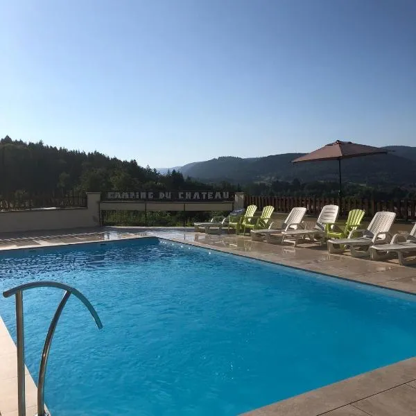 杜堡露营公寓，位于沃洛格河畔格朗热的酒店