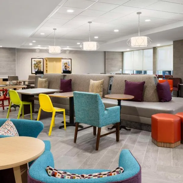 Home2 Suites by Hilton Orlando South Davenport，位于奥兰多的酒店