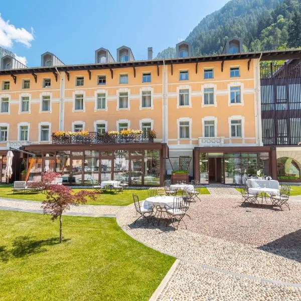 Hotel Villa Carona，位于Mezzoldo的酒店