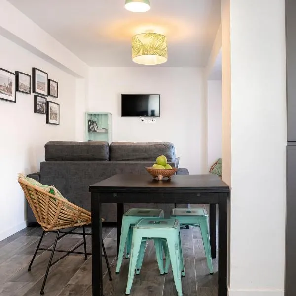VENTURA Y LA BARAGAÑA (Vivienda turística en Candás)，位于康达的酒店