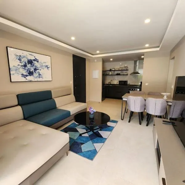 Costa Vista- Standard bedroom flat#501 with private pool- kololi sands，位于Sere Kunda的酒店