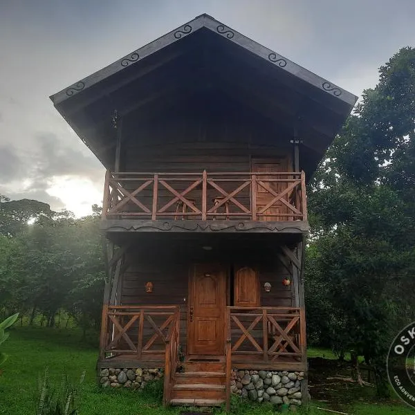 Oski Lodge, Rain Forest Rincón de la Vieja，位于Colonia Dos Ríos的酒店