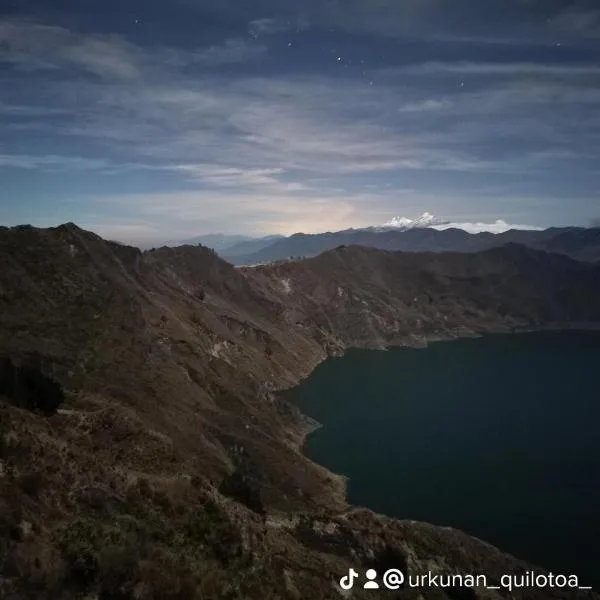 URKUÑAN QUILOTOA，位于基洛托阿的酒店