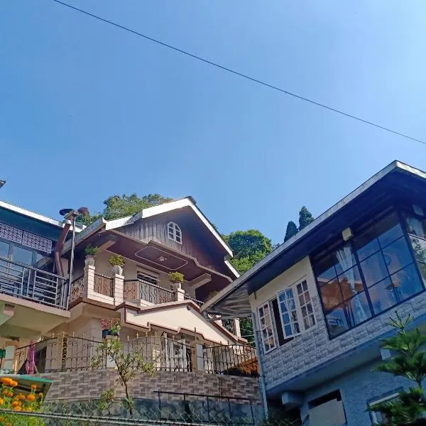 Pinewood Homestay，位于大吉岭的酒店