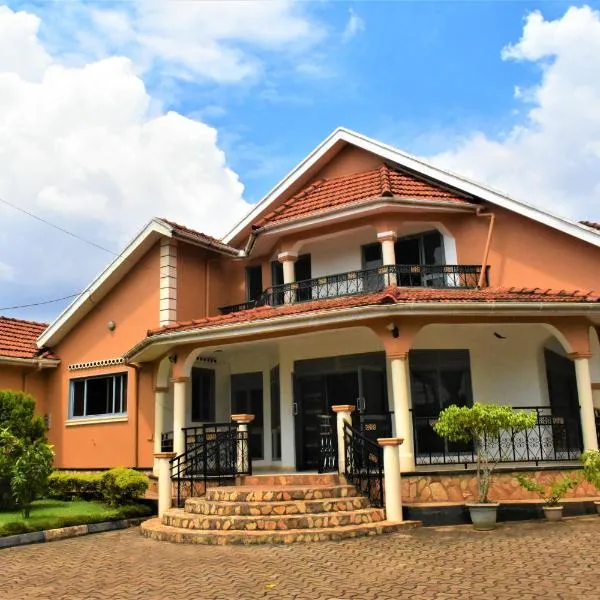 Beautiful home opposite Speke Resort Munyonyo near Lake Victoria，位于Wakiso的酒店