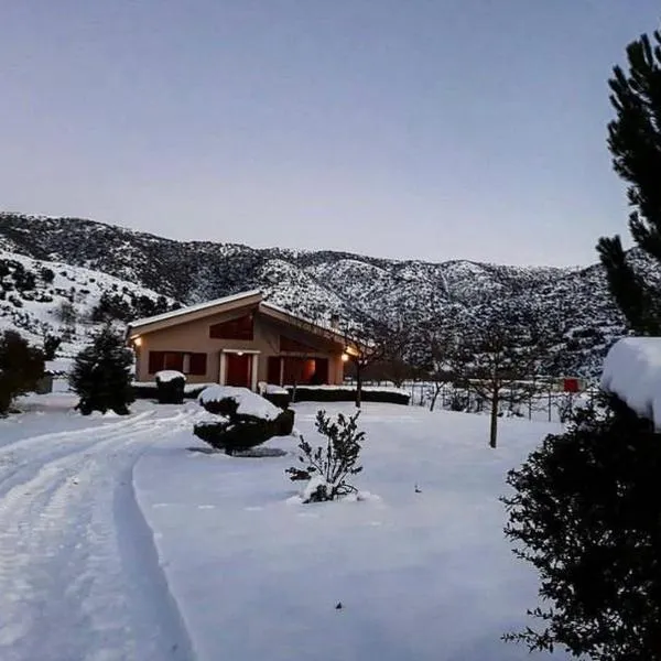 The Valley Kalavrita，位于卡拉维塔的酒店