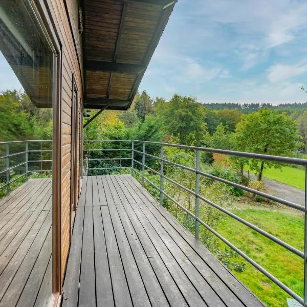 Au Ptit Bois Charmant，位于拉罗什-阿登的酒店