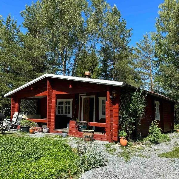 A cosy cottage in Norrtälje，位于Rimbo的酒店