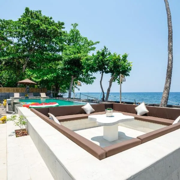 Bali Taoka Beach Villa，位于新加拉惹的酒店