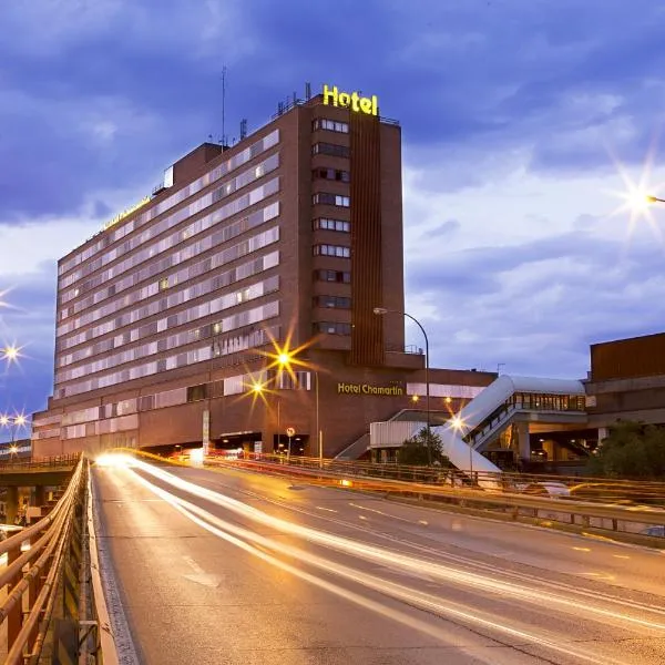 Hotel Chamartin The One，位于Barajas de Madrid的酒店