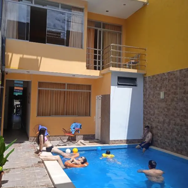 100 RV APARTMENTS IQUITOS PERU-Apartamento primer piso con ventana a piscina，位于伊基托斯的酒店