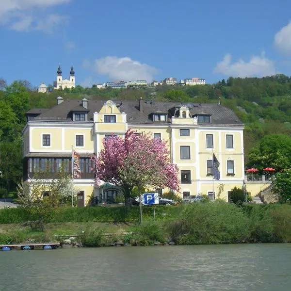 Donau-Rad-Hotel Wachauerhof，位于Krumnussbaum的酒店