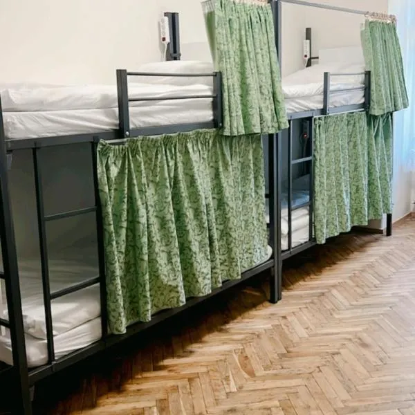 Hostel DO-RE-MI，位于布拉格的酒店