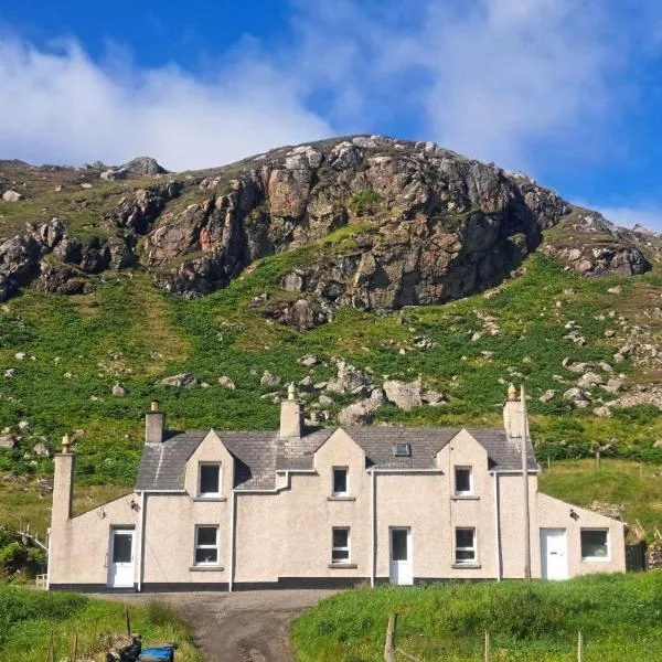 Cliff Cottage，位于Brenish的酒店