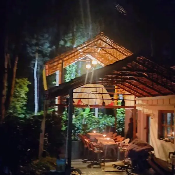Raagabynature home stay，位于Gendehalli的酒店