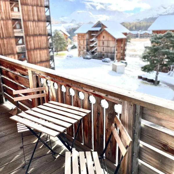 APPARTEMENT CHALETS DU SUPER D，位于德沃吕伊的酒店