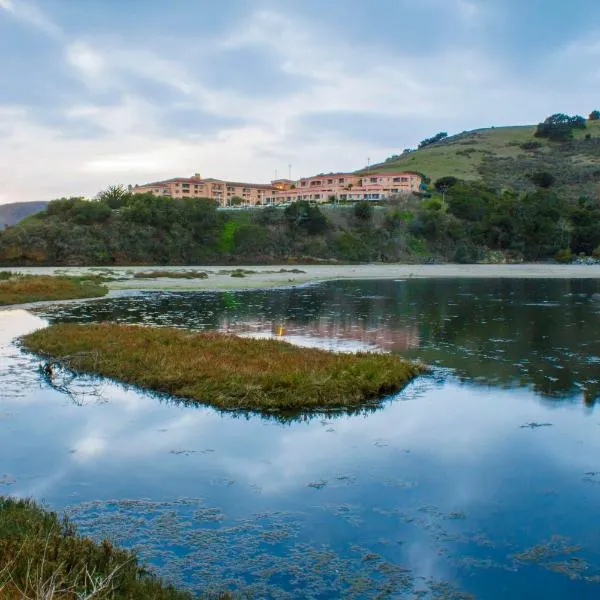 Hilton Vacation Club San Luis Bay Avila Beach，位于阿维拉海滩的酒店