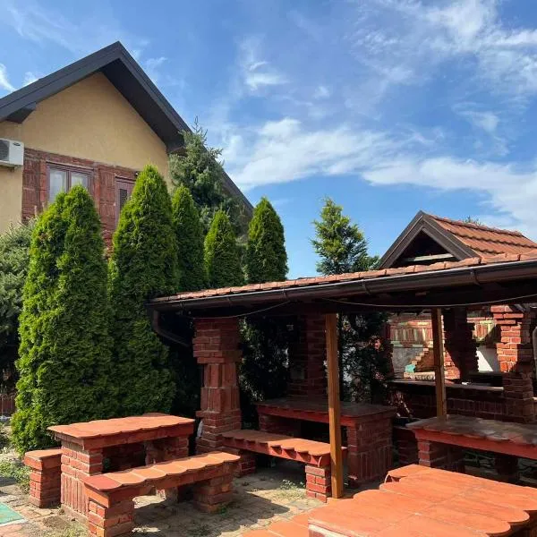 Apartman Bogatić 2，位于Bogatić的酒店