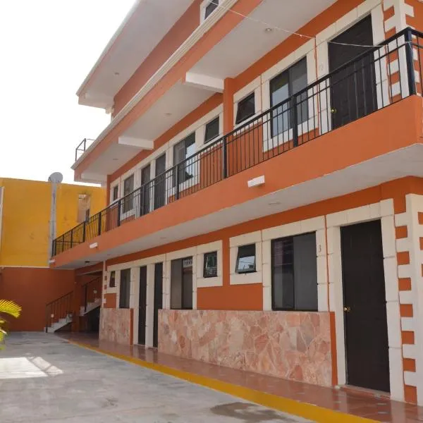 特拉克塔康纳尔鲁姆斯酒店，位于Uayamón的酒店